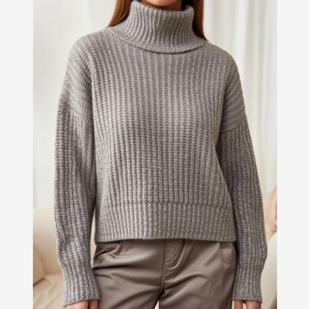 Forever 21 Gray Chunky Knit Turtleneck Sweater